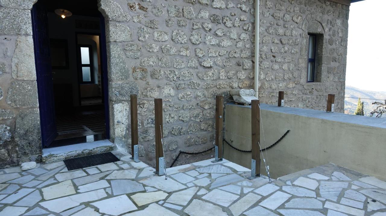 Villa The Old Olive Mill House à Aegae Extérieur photo