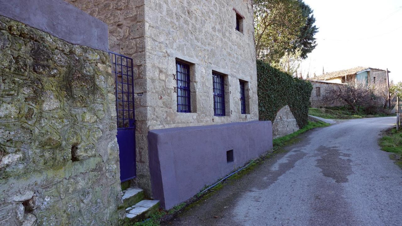 Villa The Old Olive Mill House à Aegae Extérieur photo