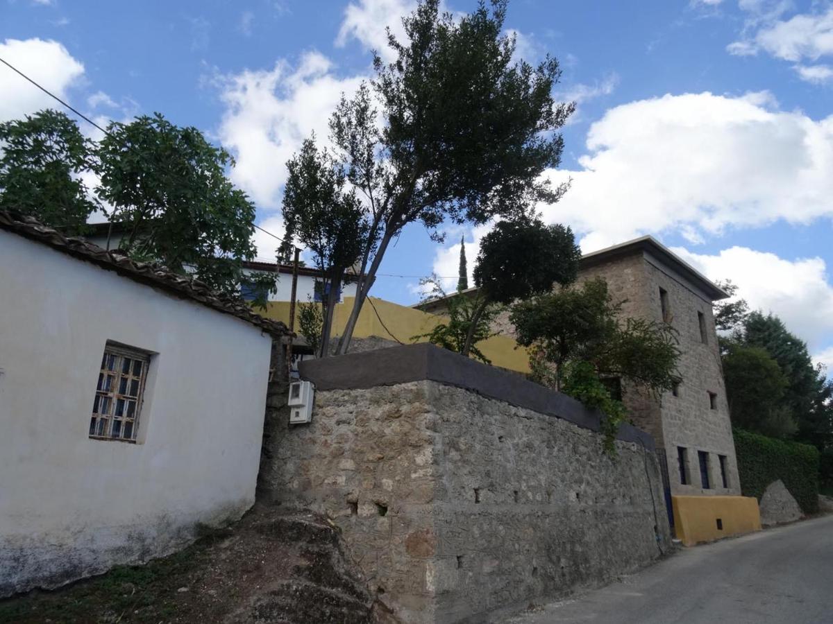 Villa The Old Olive Mill House à Aegae Extérieur photo